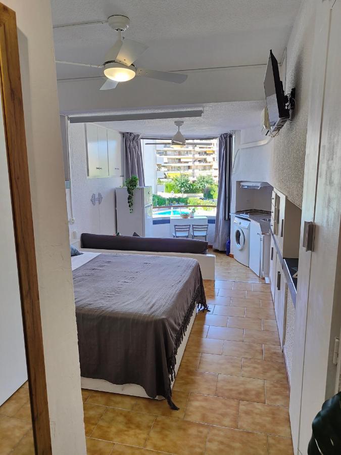 Renovado, Luminoso Y Confortable Loft Con Piscina Ла-Пінеда Екстер'єр фото